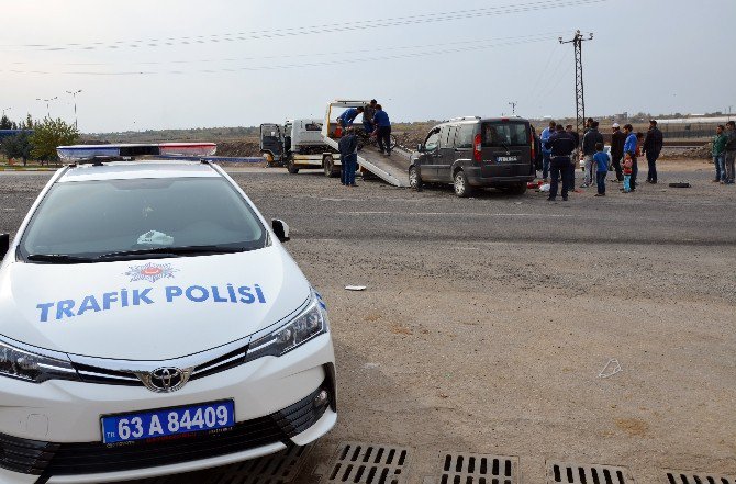 Siverek’te Trafik Kazası: 2 Yaralı