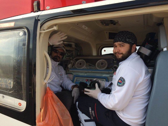 Kalp Hastası 2 Günlük Bebek Ambulans Helikopterle Ankara’ya Sevk Edildi