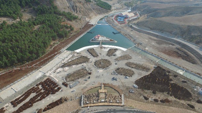 Beşpınar Vadisinin Güzelliği Gökyüzünden Görüntülendi