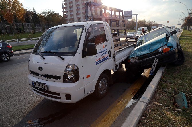 Başkent’te Trafik Kazası: 2 Yaralı