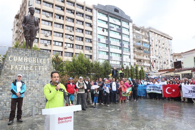 Ata’ya Saygı İçin Yürüdüler