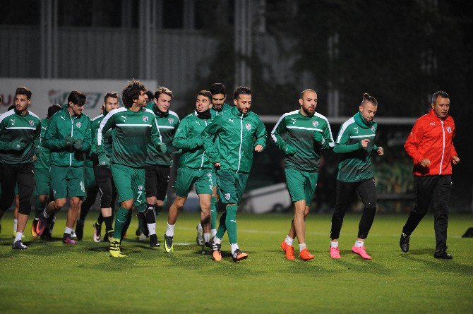 Bursaspor’da Harun Tekin Salonda Çalıştı