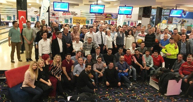 İzmit Belediyesi, Bowling İle Stres Attı