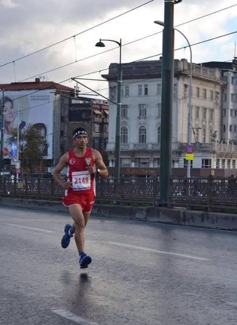 Manisalı Maratoncu İstanbul Birincisi