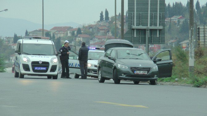 Tem Otoyolunda İkiz Plakalı Araç Alarmı