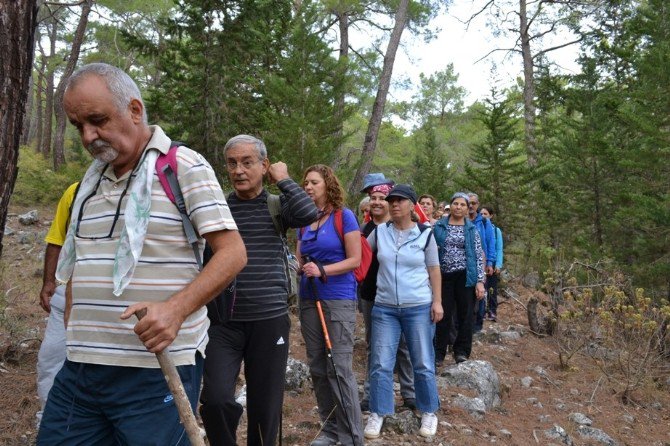 Konyaaltı Belediyesi Doğayla Buluşturuyor