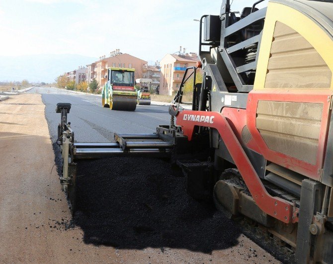 Mimar Sinan Mahallesinde Asfalt Çalışmaları Devam Ediyor