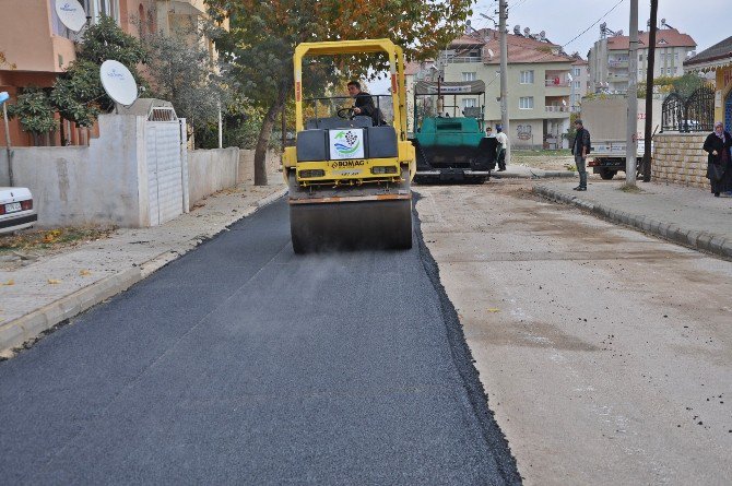 Mimar Sinan Mahallesinde Asfalt Çalışmaları Devam Ediyor