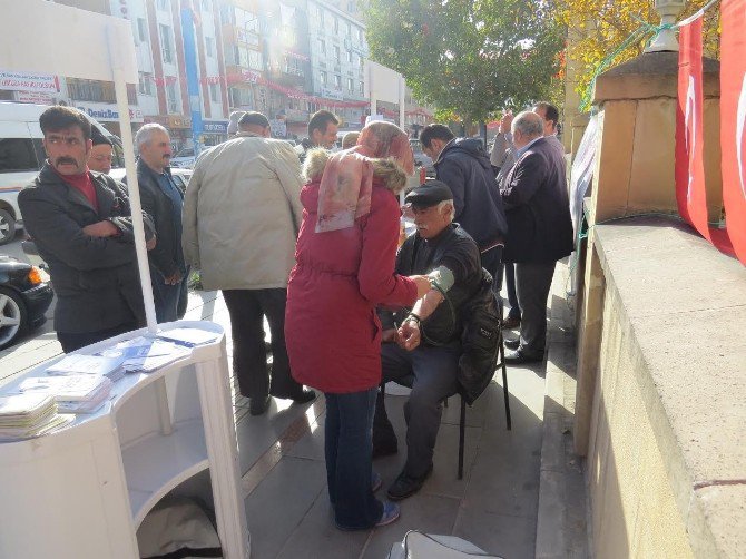 Bayburt’ta Diyabet Standı Açıldı