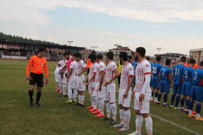 Maç Saatleri İle Kpss Sınavı Saatlerinin Çakışmasına Taraftarlardan Tepki