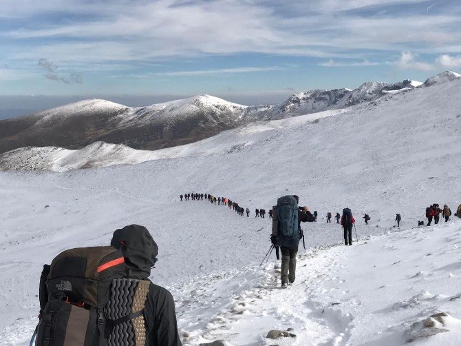 Dağcılardan Vefa Tırmanışı