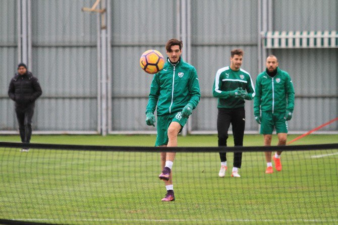 Bursaspor’da Sivok Takıma Döndü