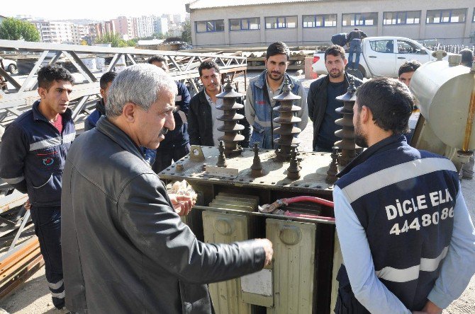 Dicle Elektrik, Personellerine Meslek İçi Eğitim Semineri Verdi