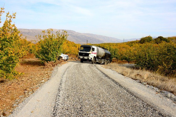 Doğanyolda Asfalt Çalışmaları Devam Ediyor