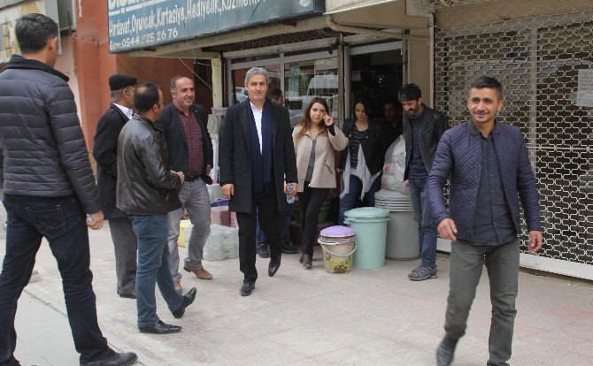 Hdp’li Çelik Ve Botan’dan Esnaf Ziyareti