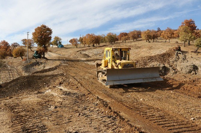 Selendi’de Yol Çilesi Bitiyor