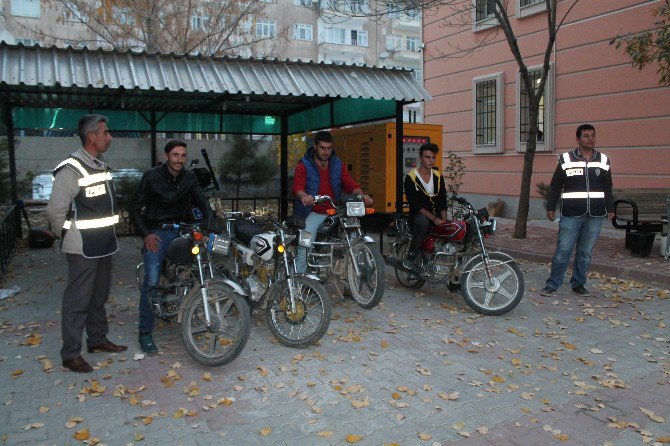 Niğde’de Motosiklet Hırsızları Yakalandı