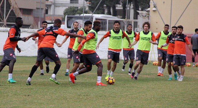 Adanaspor’da Beşiktaş Maçı Hazırlıkları Sürüyor