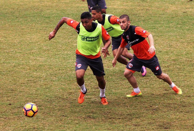 Adanaspor’da Beşiktaş Maçı Hazırlıkları Sürüyor