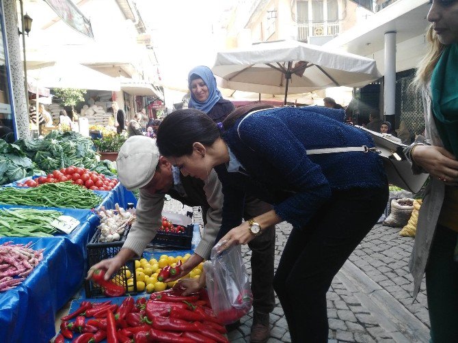 Başkan Sarıbaş, Pazar Ziyaretinde İlgiyle Karşılandı