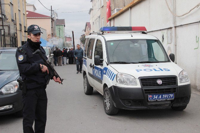 Uyuşturucu Satıcılarına Savaş Açan Mahallelinin Soba Başında Nöbeti Sürüyor