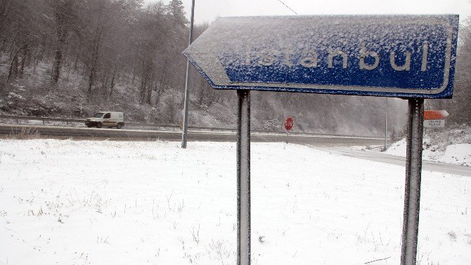 Bolu Dağı’nda Yoğun Kar Yağışı Başladı