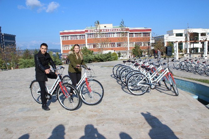 Çomü’de Bisiklet Dağıtım Töreni Gerçekleşti