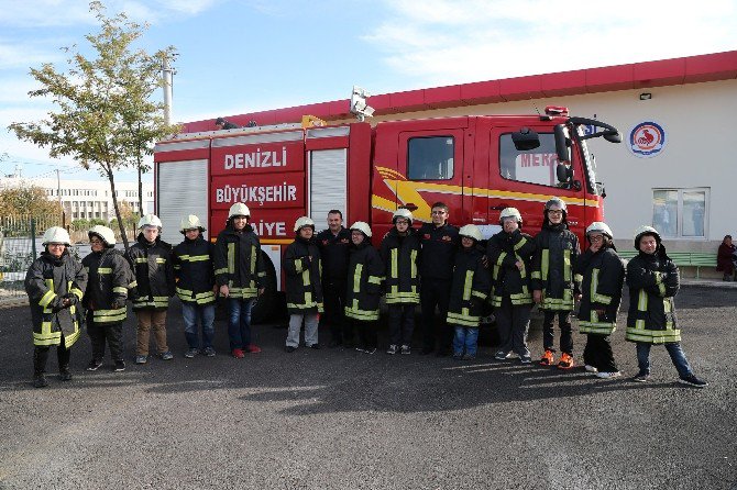 Denizli’de Down Sendromlu Çocuklar İtfaiyeci Ve Zabıta Oldular