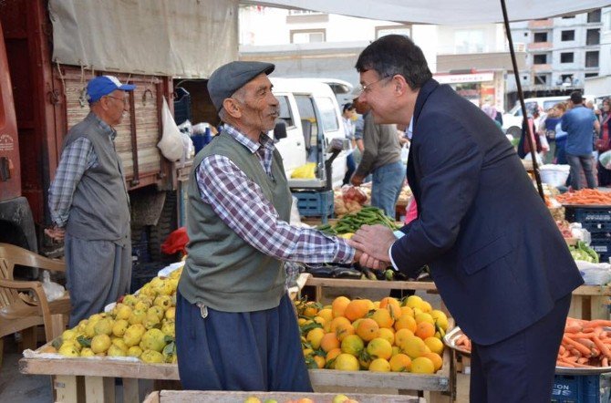 Silifke Belediye Başkanı Turgut, Pazarcı Esnafını Dinledi