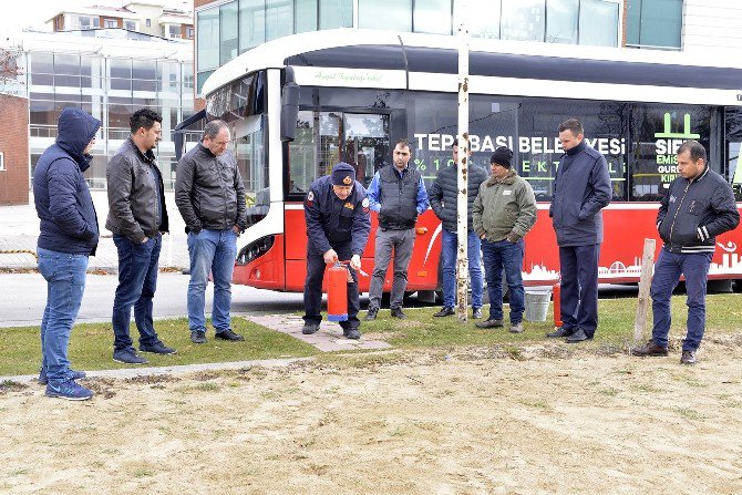 Tepebaşı Yangınla Mücadele Ekibi’nin Yangın Tatbikatı