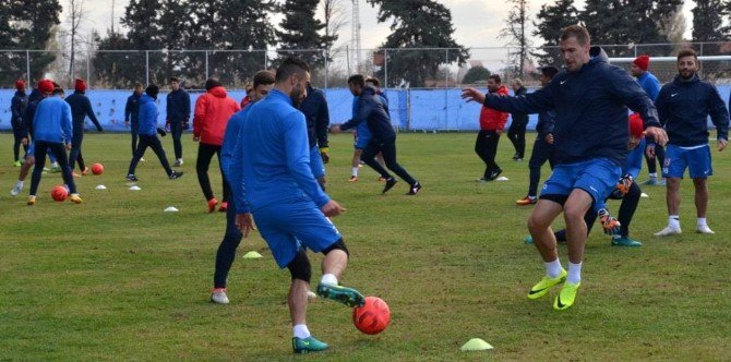 Balıkesirspor, Büyükşehir Gaziantepspor Maçının Hazırlıklarını Sürdürüyor