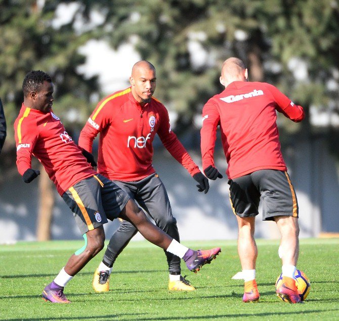 Galatasaray, Derbi Hazırlıklarını Sürdürdü