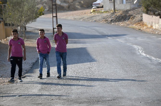 Büyükşehir’den Mut’ta Yol Ve İçme Suyu Çalışmaları