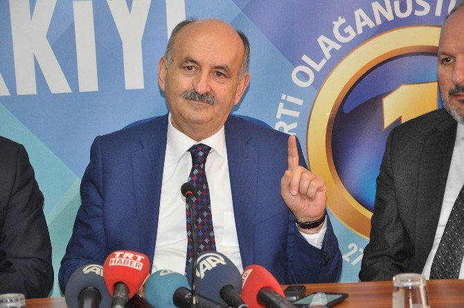 Müezzinoğlu, Madende Mahsur Kalanlarla Bağlantı Kurulduğunu Açıkladı