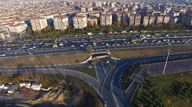 Karadeniz Fıkrası Gibi Alt Geçit