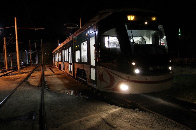 Samsun’un İkinci Yerli Tramvayı Raya İndi