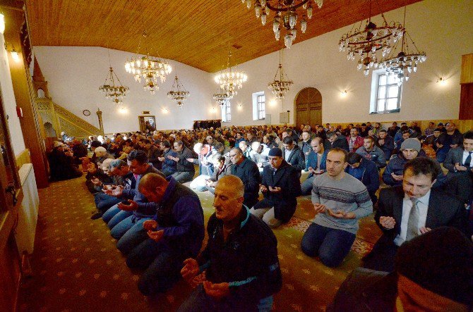 Sarıkamış’ta Şehit Kaymakam Safitürk İçin Mevlit Okutuldu