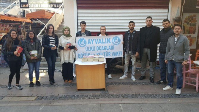 Ayvalık Ülkü Ocaklarından Çocuklara Ücretsiz Kitap