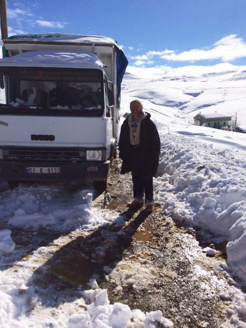 Yaylalarda Mahsur Kalan Vatandaşları Büyükşehir Belediyesi Kurtardı