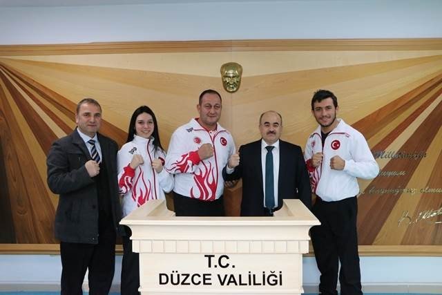 Vali Dağlı, Başarılı Sporcuları Ödüllendirdi