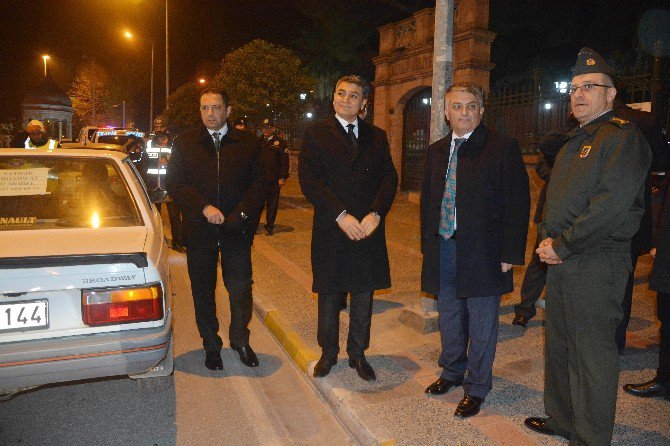 Balıkesir’de Bin 100 Polis Ve Jandarma İle Huzur Operasyonu