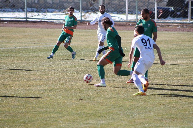 Bayburt, Evinde 1 Puanla Yetindi