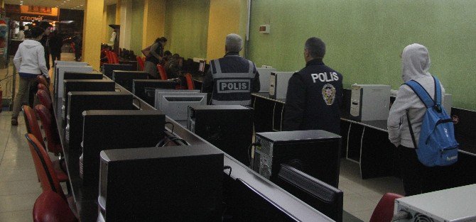 Bolu’da 100 Polisin Katıldığı “Huzur Operasyonu” Yapıldı