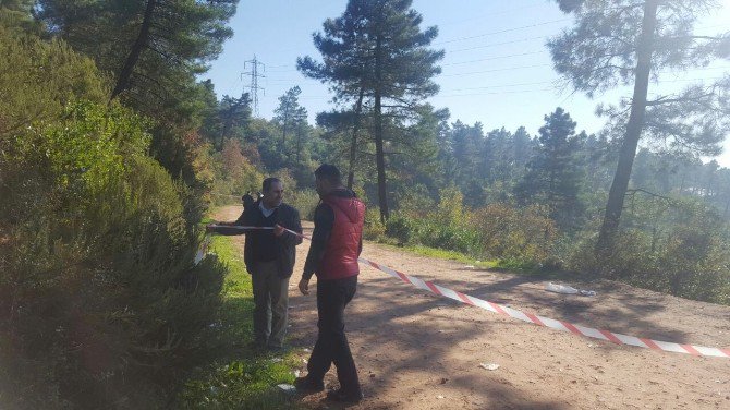 Aracını Gasp Ettikleri Taksiciyi Öldürüp Kaçtılar