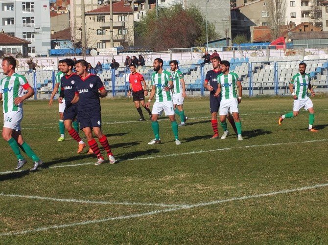 Bal 12. Grup 9’uncu Hafta Vitraspor: 6 - Lüleburgaz Yıldırım Spor: 0