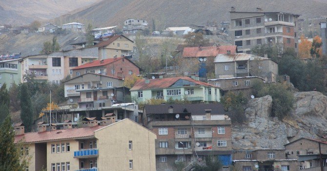 Hakkari’de Dondurucu Soğuklar