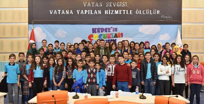 Kepez Belediyesi’nden Okullara Satranç Sınıfı