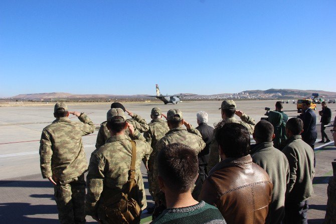 Fırat Kalkanı Şehidi Memleketine Uğurlandı