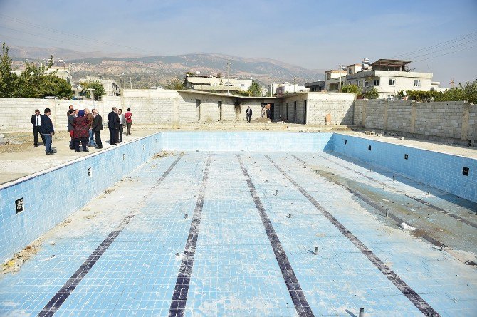 Dulkadiroğlu’ndan Yarı Olimpik Yüzme Havuzu