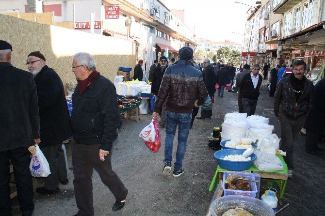 Yozgat’ta Köylü Pazarı Esnafı ‘Kapalı Pazar’ Heyecanı Yaşıyor